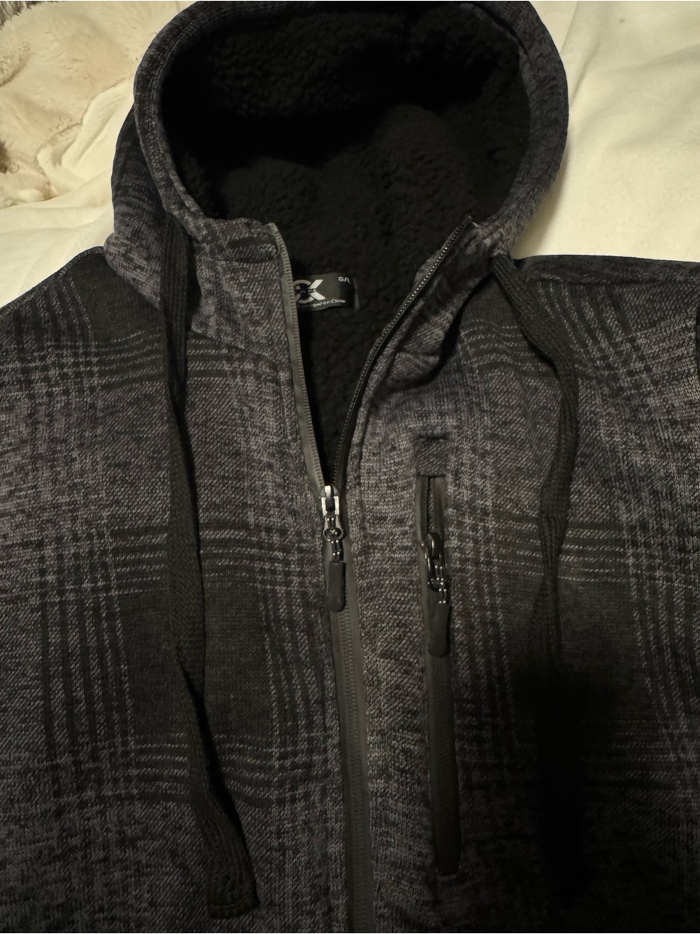 Men’s zip up jacket - Picture 3 of 4